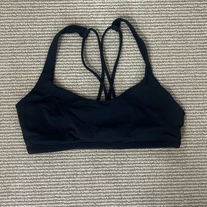 Lulu Lemon black sports bra